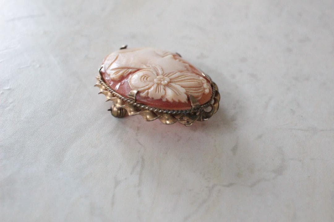 【E】アンティークシェルカメオブローチ
