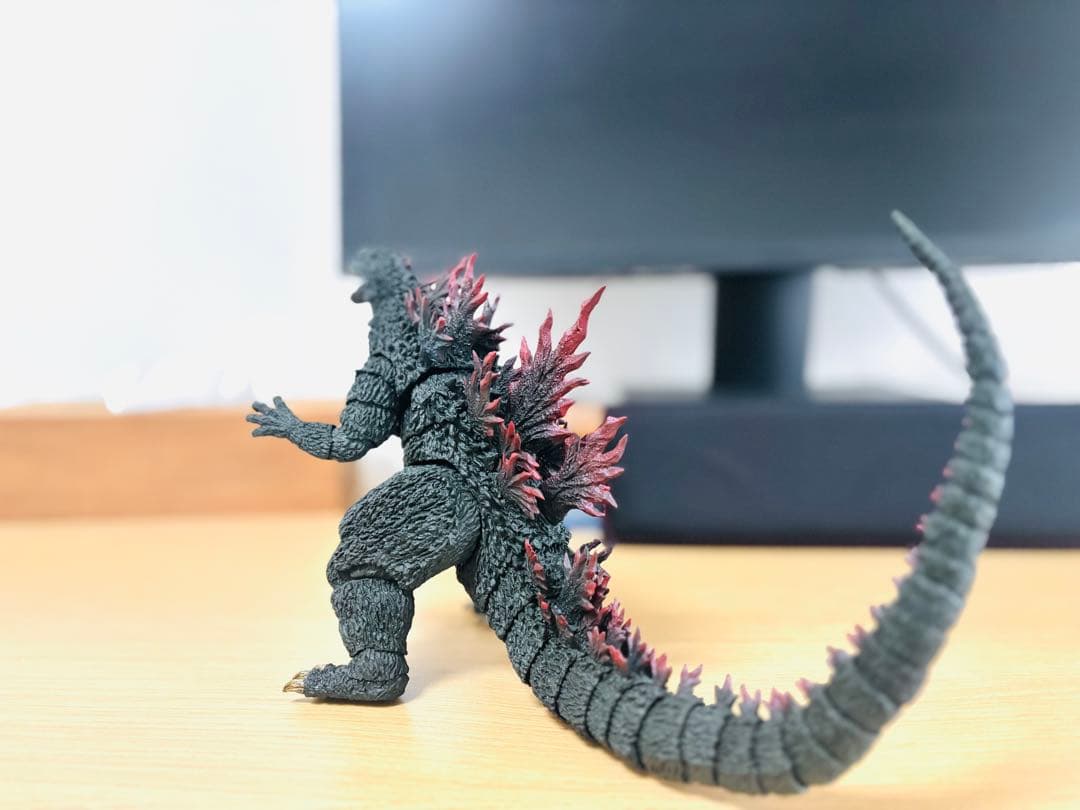 S.H.MonsterArts モンスターアーツ　ゴジラ　2000