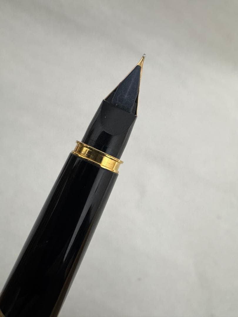 j*n様 パイロット PILOT 万年筆 14K 585 (F)