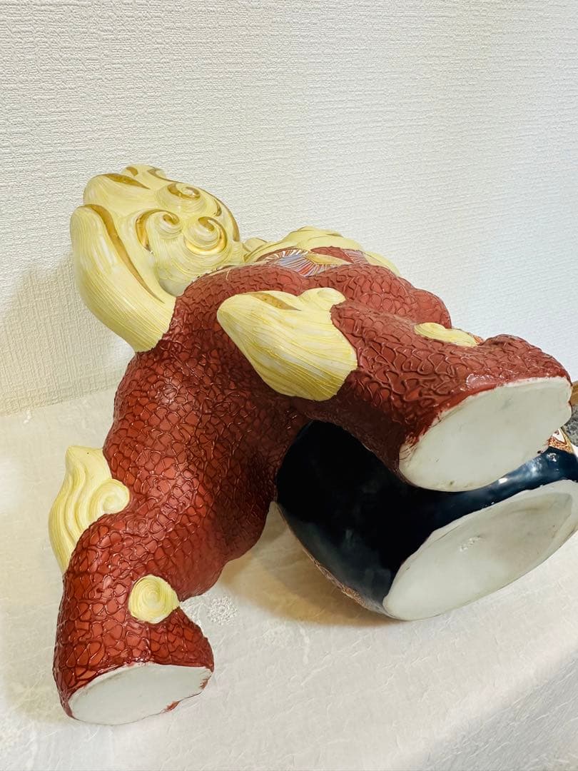 九谷焼　玉乗り獅子