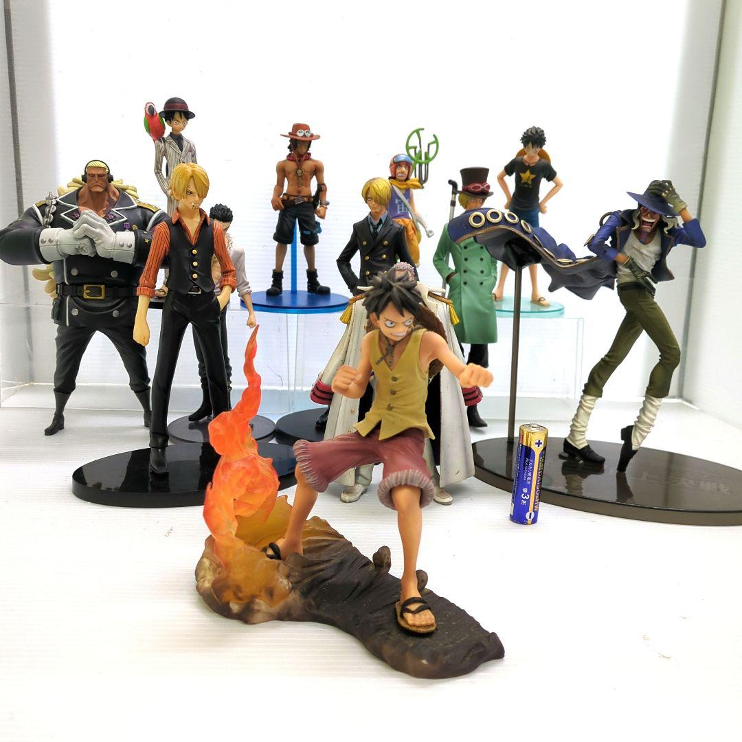 ワンピースフィギュア・12体まとめ売り！ - メルカリ