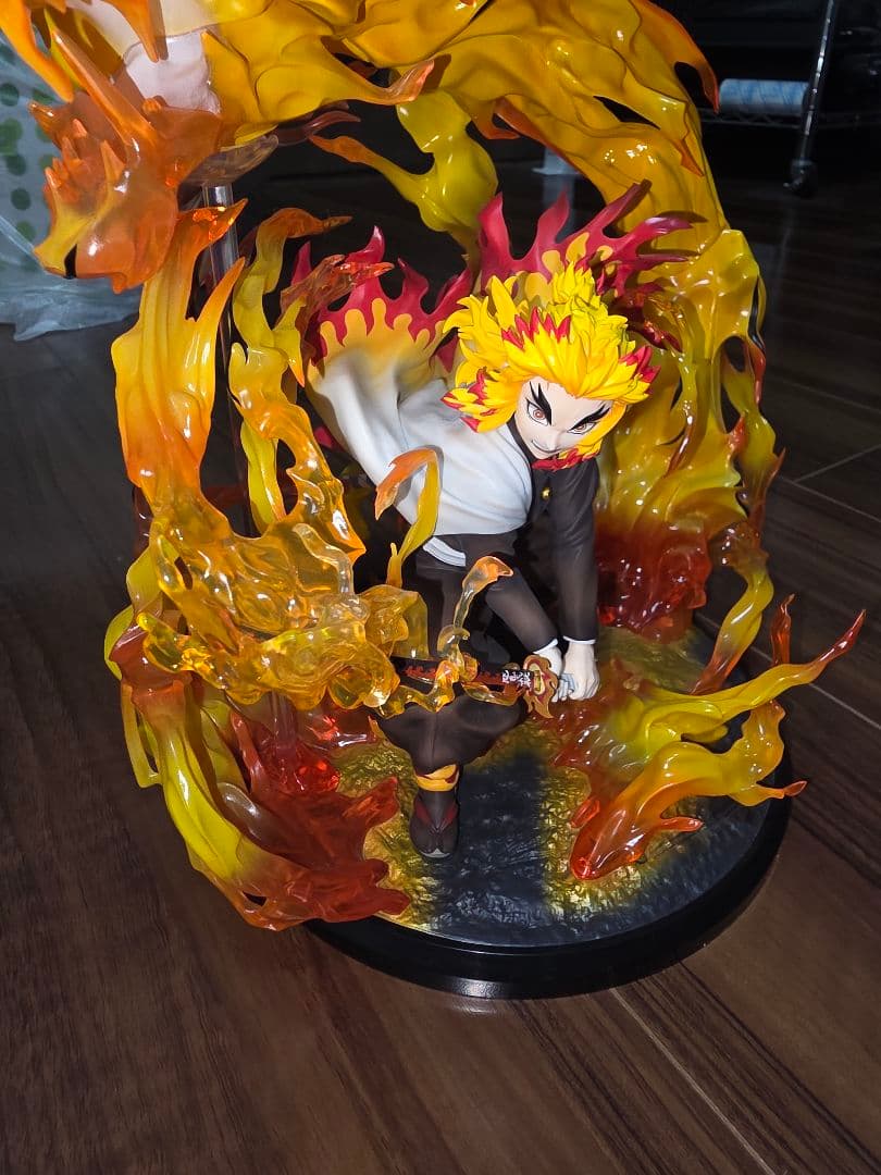 [美品]鬼滅の刃 フィギュア　煉獄杏寿郎-炎の呼吸 奥義 玖ノ型・煉獄