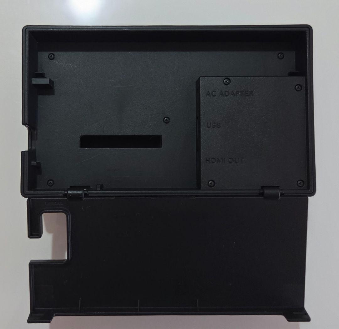 【完品】Nintendo Switch本体 + おまけ(ジョイコン1個)　箱付き