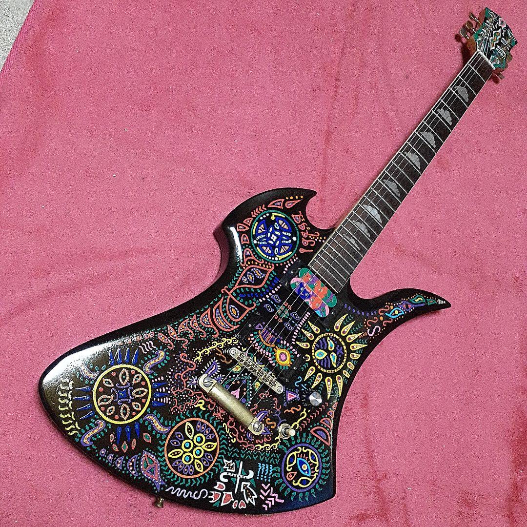 良品》サイケペイント・hideモデル。モッキンバードエレキギター