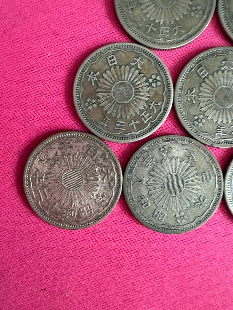 鳳凰小型50銭 銀貨 大正11・12・13 昭和6・8・12年 10枚 セット - メルカリ