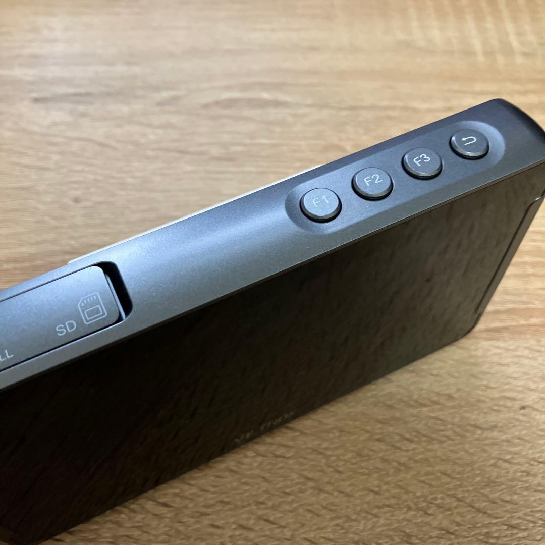 Viltrox DC-550 ビデオ モニター Smallrig シュー付き