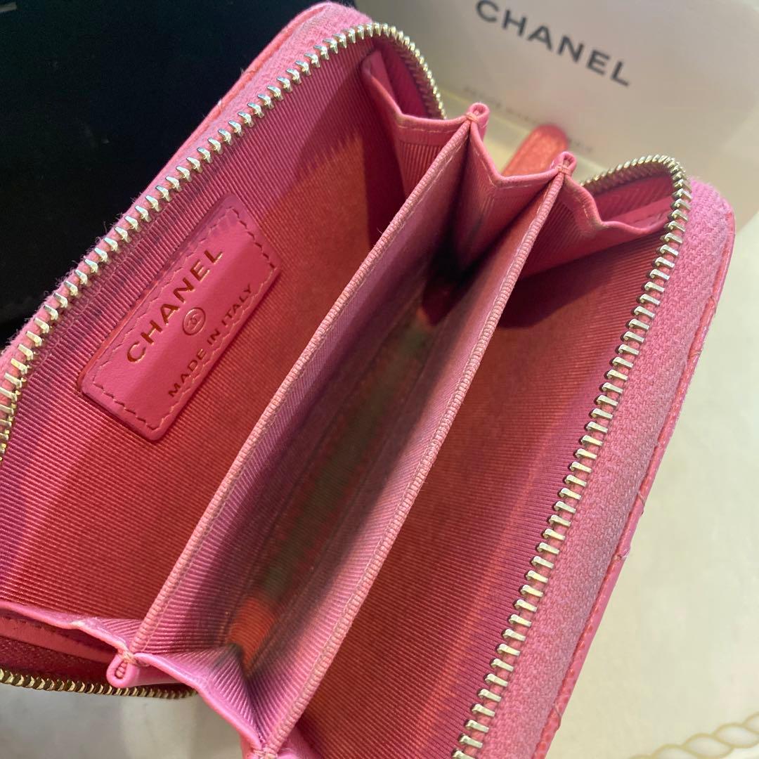 CHANEL パース　ピンク　キャビアスキン　ケース　箱　保存袋有り