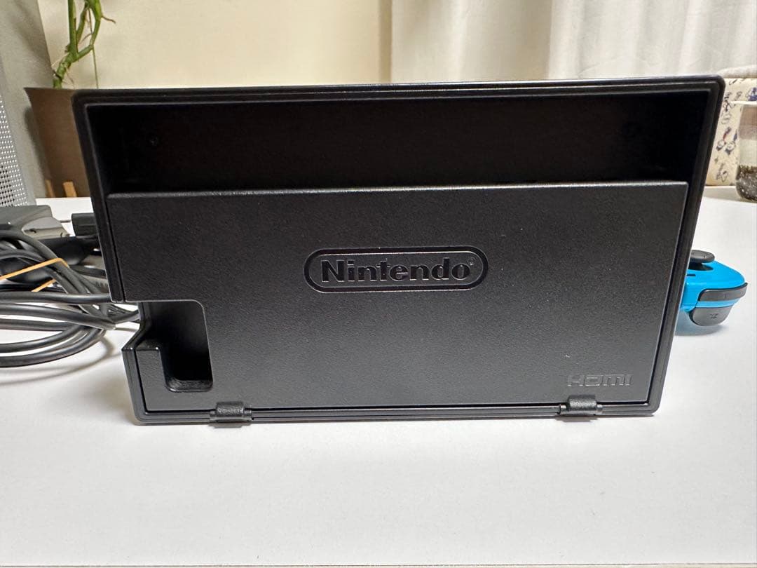 Nintendo Switch 本体+ソフト+プロジェクター