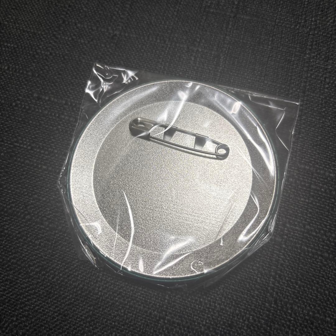 原神　魈　セガ限定　缶バッジ