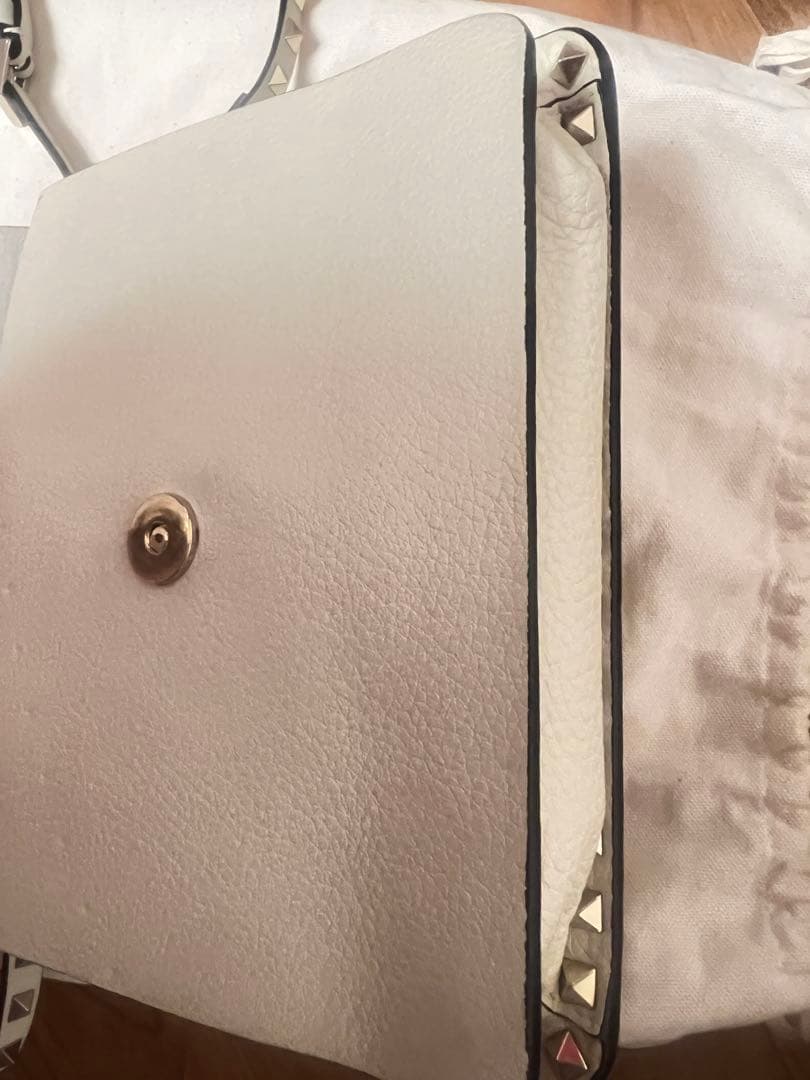 Valentino スタッズ付きショルダーバッグ