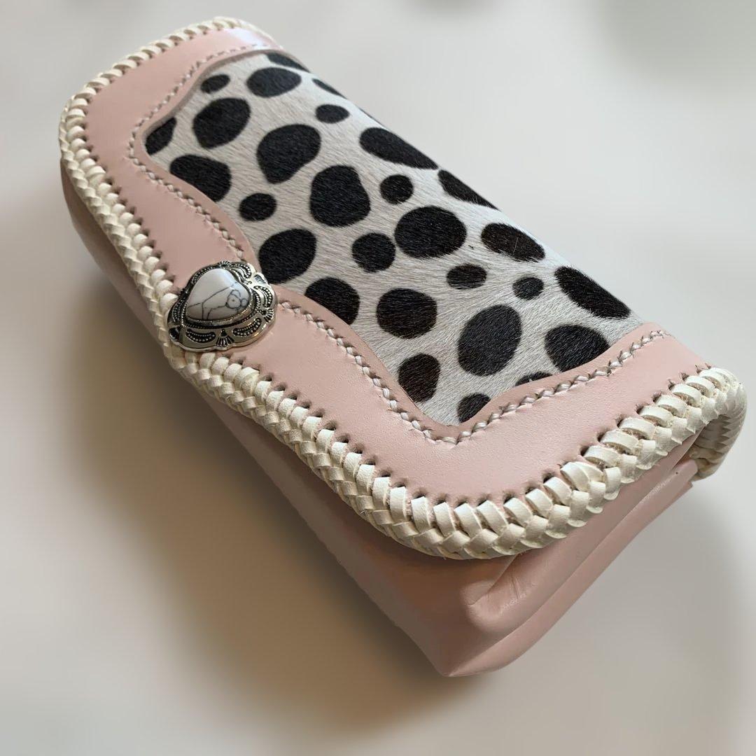 レザークラフト牛革ベビーピンクダルメシアン柄ハラコアコーディオン長財布牛レース編