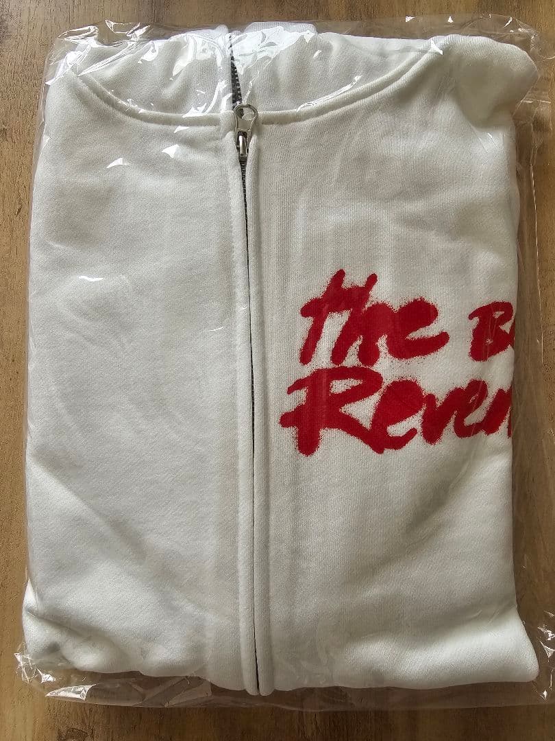 ジップパーカー