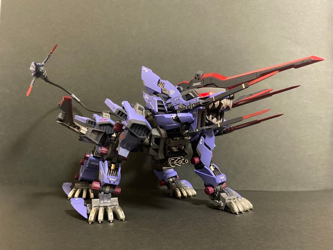 【完成品】ゾイド　hmm ライガーゼロシュナイダー