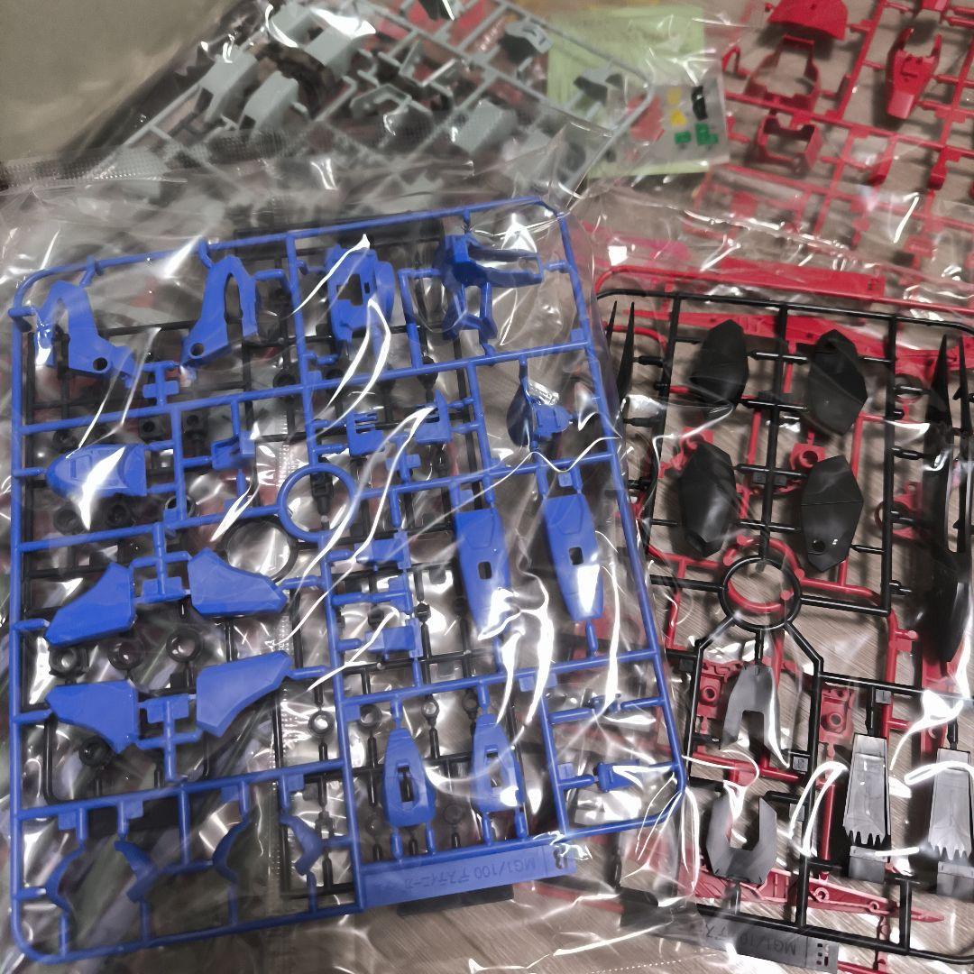 MG DESTINY GUNDAM ガンプラ30周年外装パーツ付