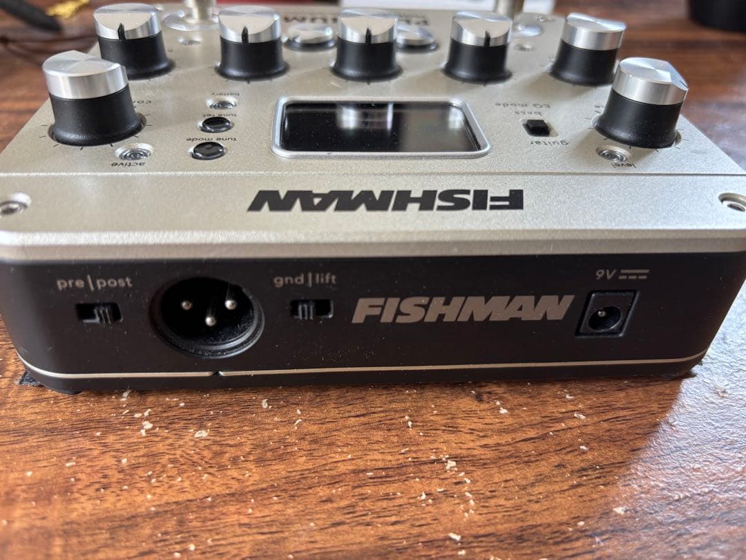 Fishman Platinum Pro EQ アナログプリアンプ