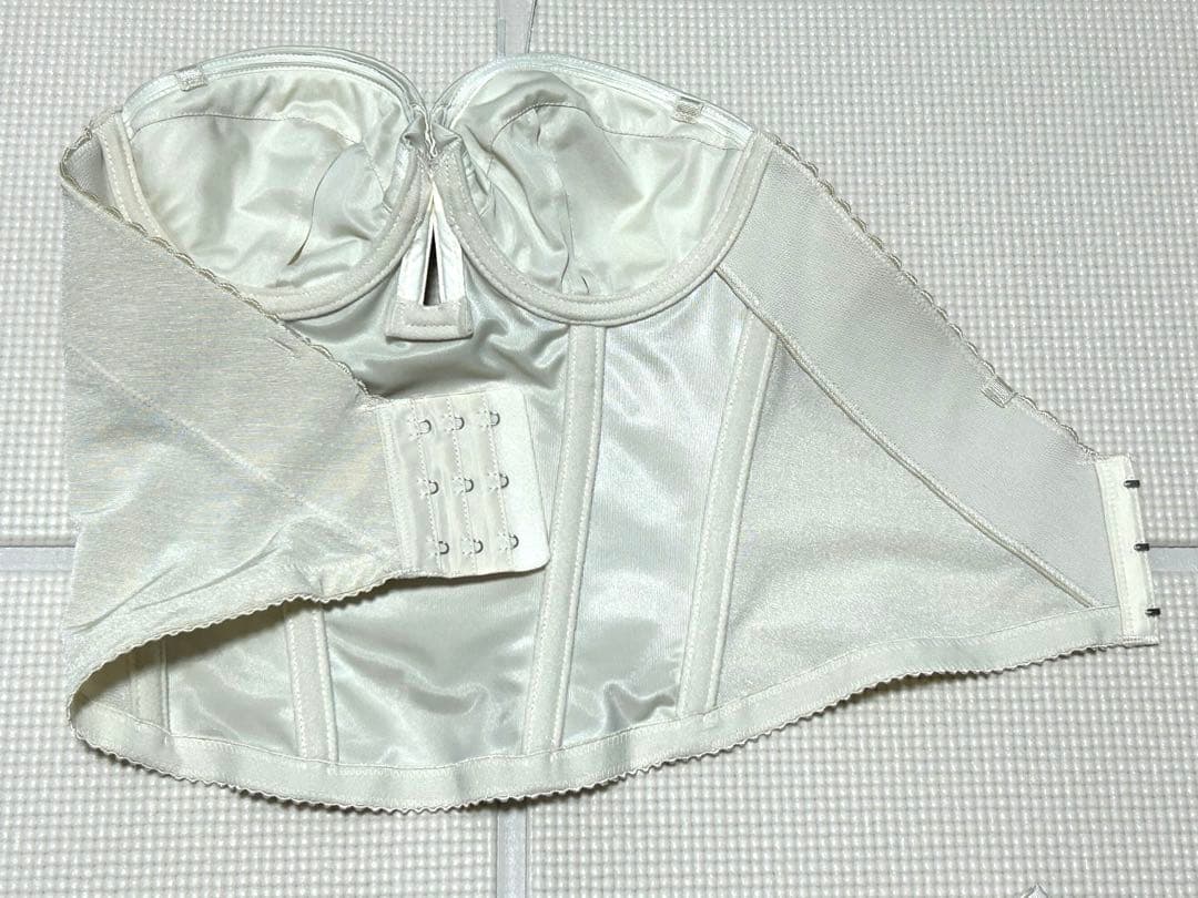 BRIDAL BEAUTE ブライダルインナー ビスチェ C70 ガードル M