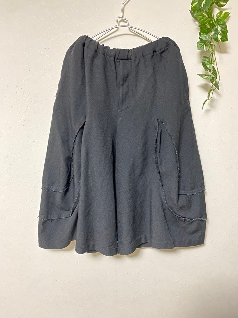 コムデギャルソンブラック 切りっぱなし切り替えパンツ