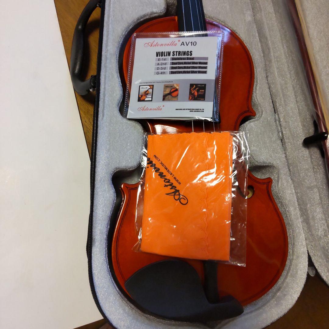 新品！格安！オレンジ 4/4バイオリンAV-10本体 弓 ハードケース、弦、付き