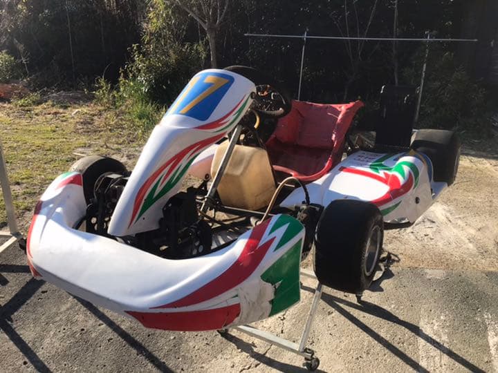 須藤眞啓アクリル画です 安い