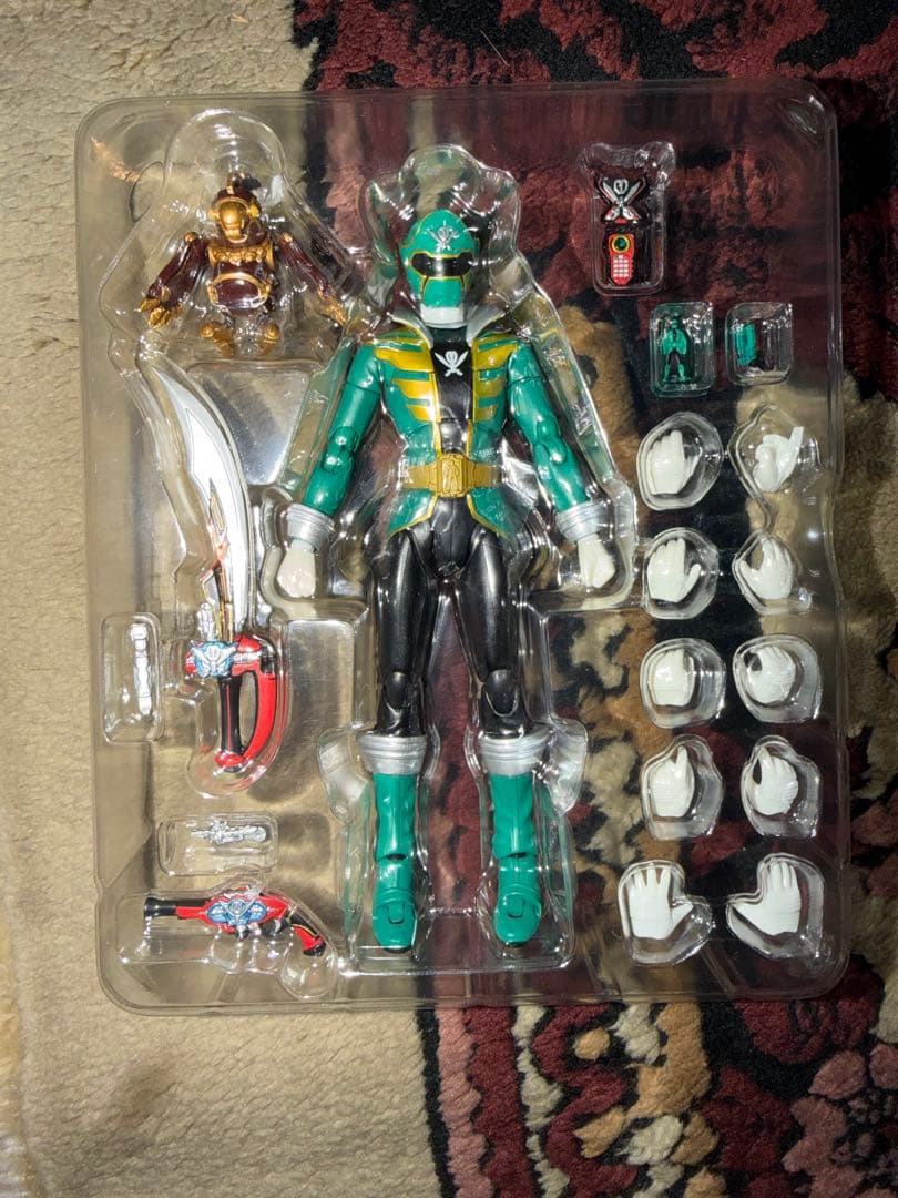 S.H.Figuarts フィギュアーツ ゴーカイシルバー　ゴーカイグリーン