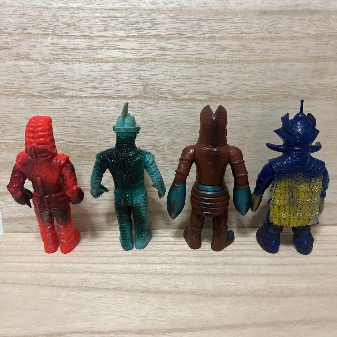 ポピー怪獣足製11体ソフビ