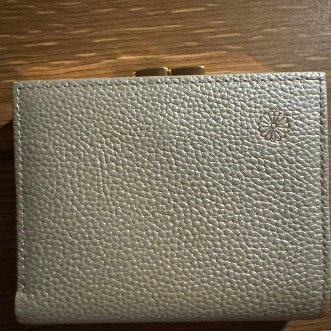 皇居 レザー 二つ折り財布 シルバー 皇居 売店 限定 二つ折り財布