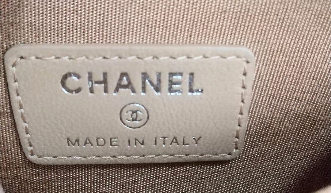 【未使用】CHANEL（シャネル）デカココ/ジップパース/正規品