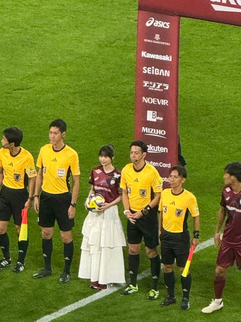 ヴィッセル神戸　五百城茉央　ユニフォーム　46