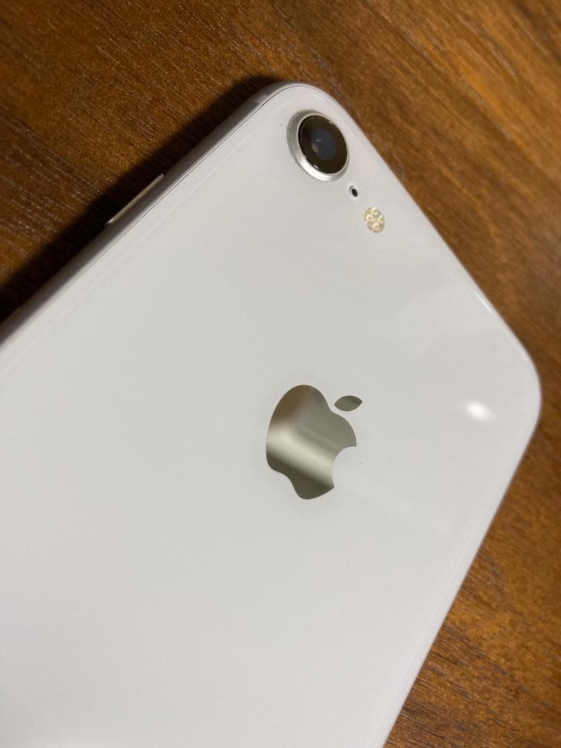 iPhone8 白 64GB バッテリー50％ iPhone 8 Silver 64 GB SIMフリー 最高