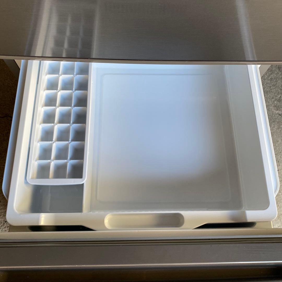 2023年製 ハイセンス 282L 3ドア冷蔵庫HR-D2802S