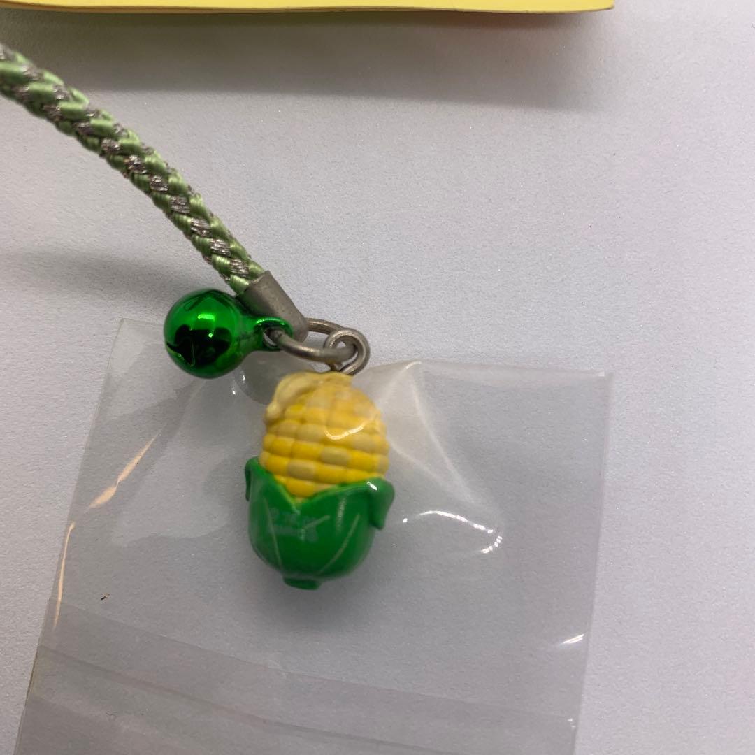 【レア】ご当地キティ　北海道限定　とうもろこし　ハローキティ　根付