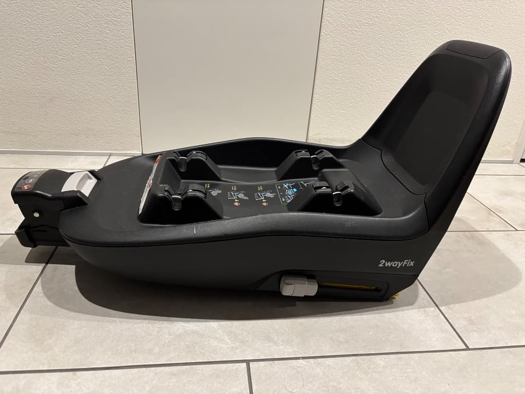 マキシコシ ペブルプラスと2way Fix その他