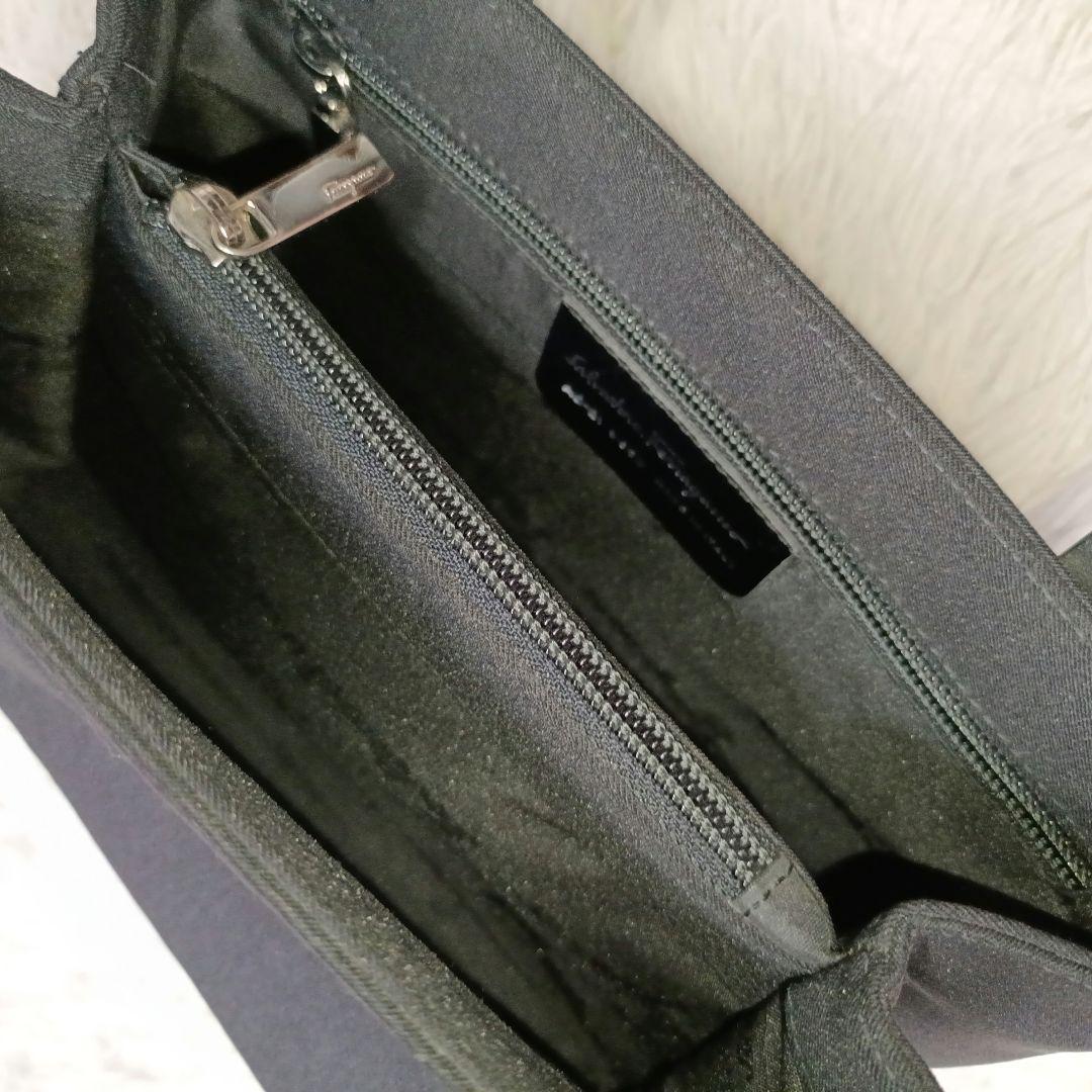 美品■Salvatore Ferragamo ハンドバッグ ブラック 人気モデル
