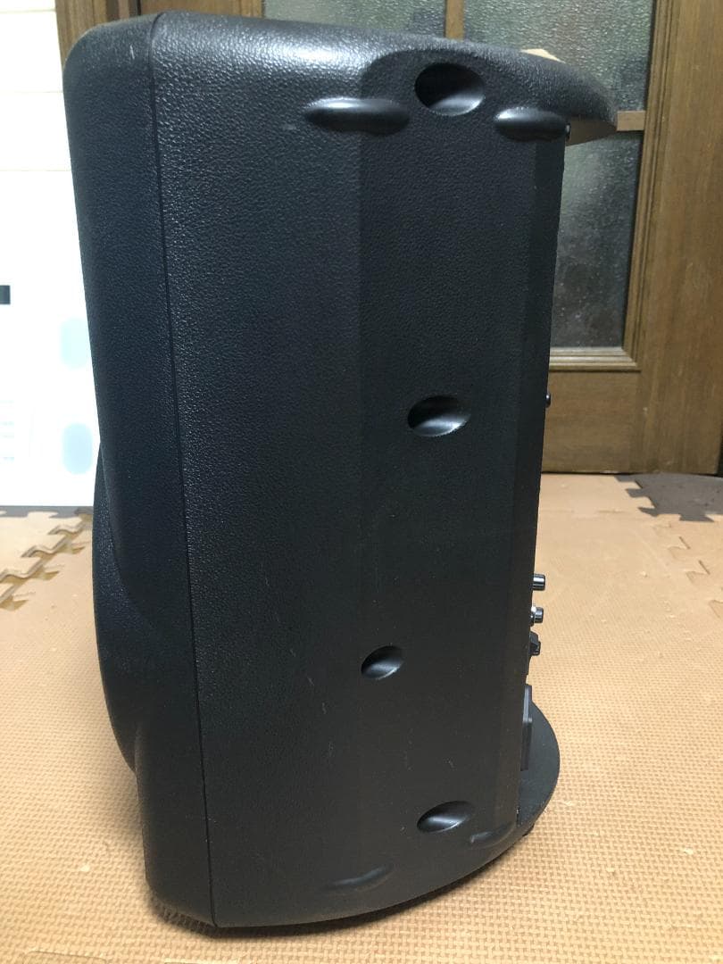 BEHRINGER B208D EUROLIVE パワード 200W 軽量 1