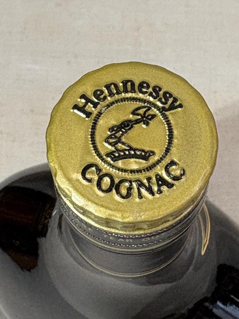 H*i様 ヘネシー Hennessy XO 金キャップ ブラウンボトル 700m 金