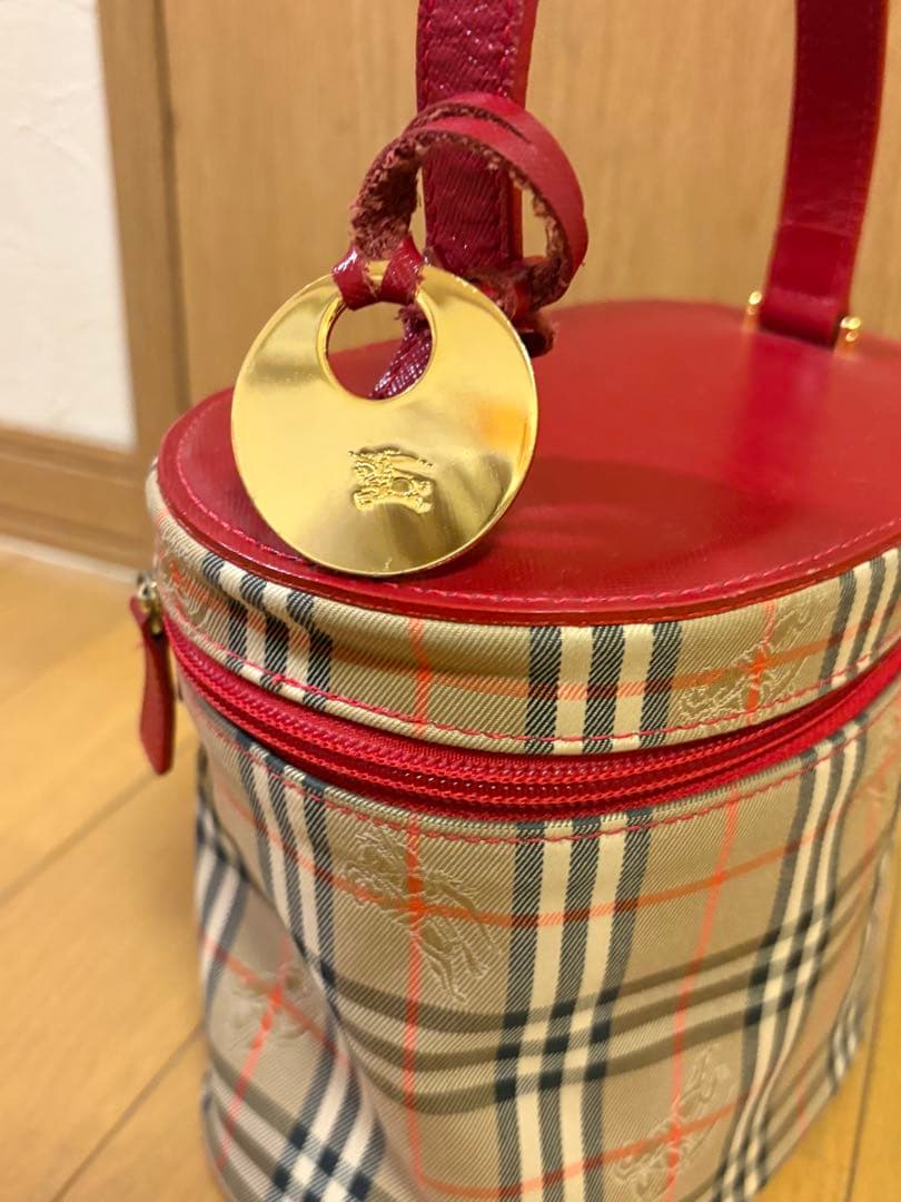 Burberry バニティ　バッグ