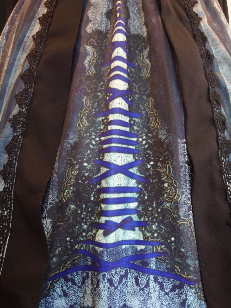 オッズオンジャパン　レース柄スカート　ネイビー