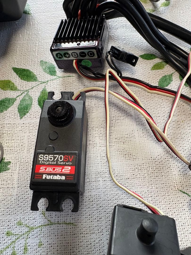 Futaba T4PLS ラジコン送信機