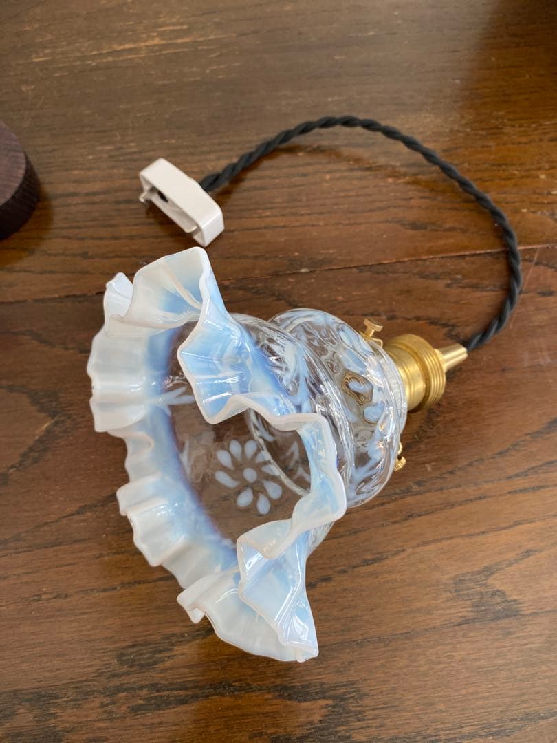 OLD FENTON デイジー&ファーン オパールセント ガラスシェード - メルカリ