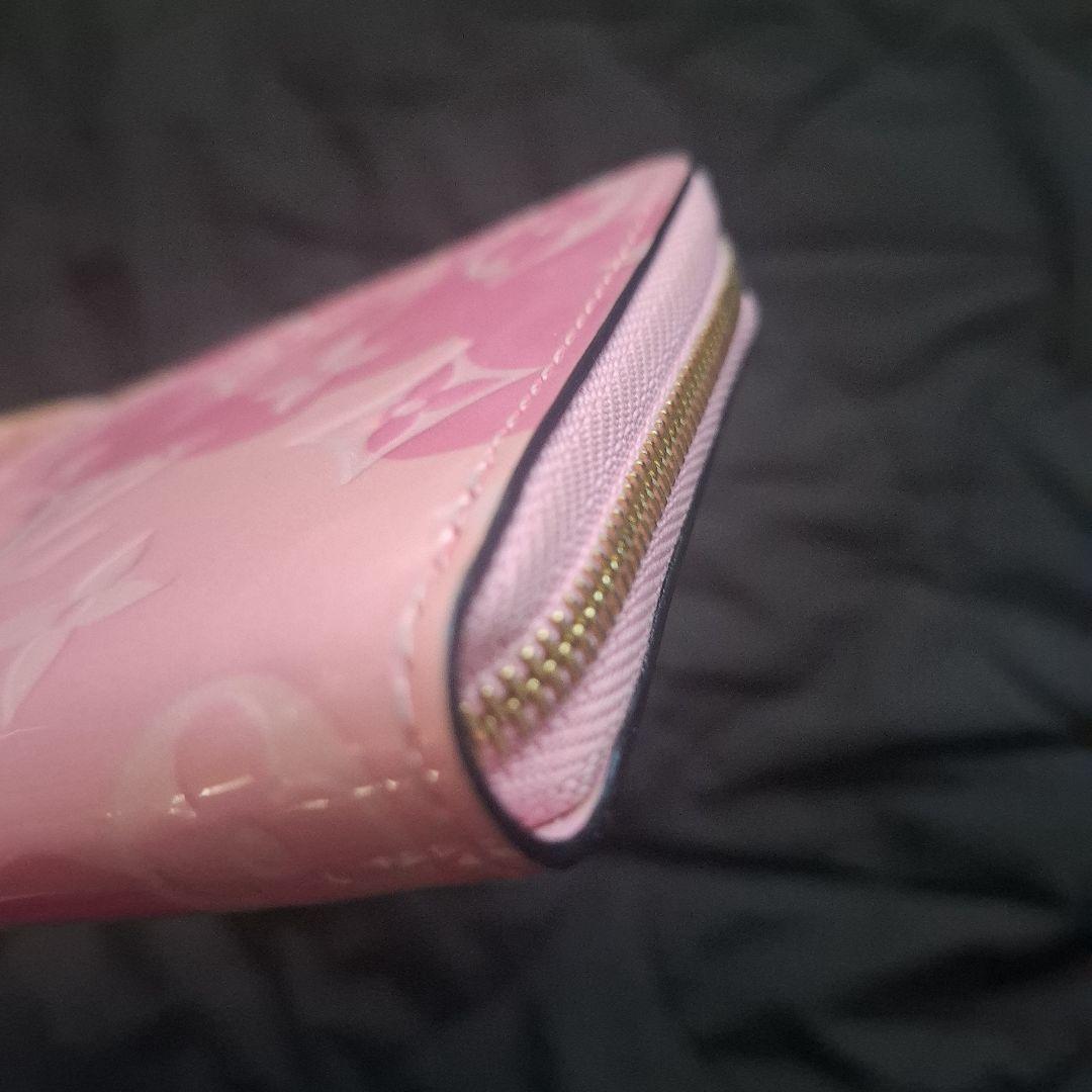 ぽ*ず様 LOUIS VUITTON ルイヴィトン ジッピーパース