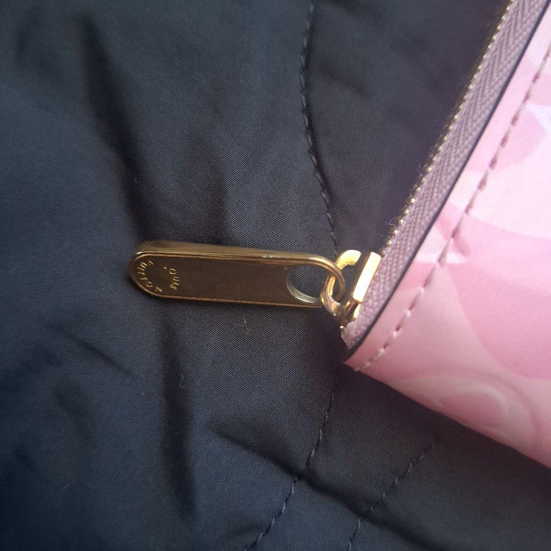 ぽ*ず様 LOUIS VUITTON ルイヴィトン ジッピーパース