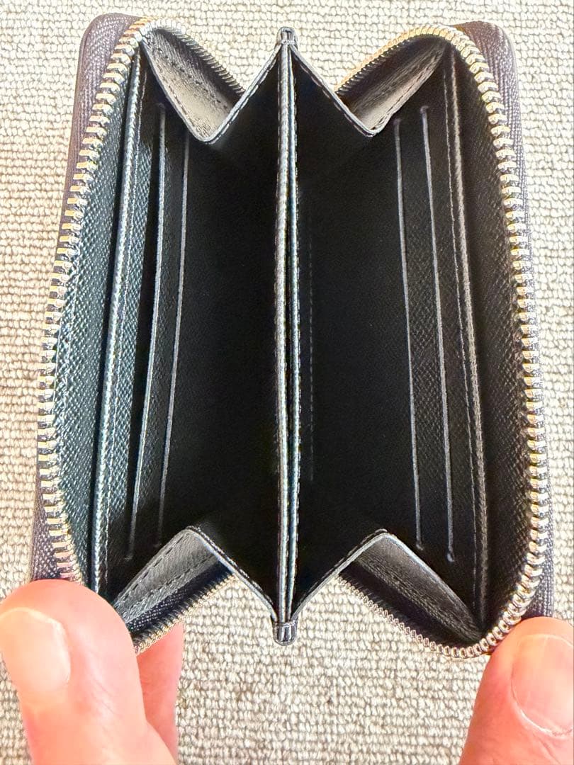 Louis Vuitton エピ パース