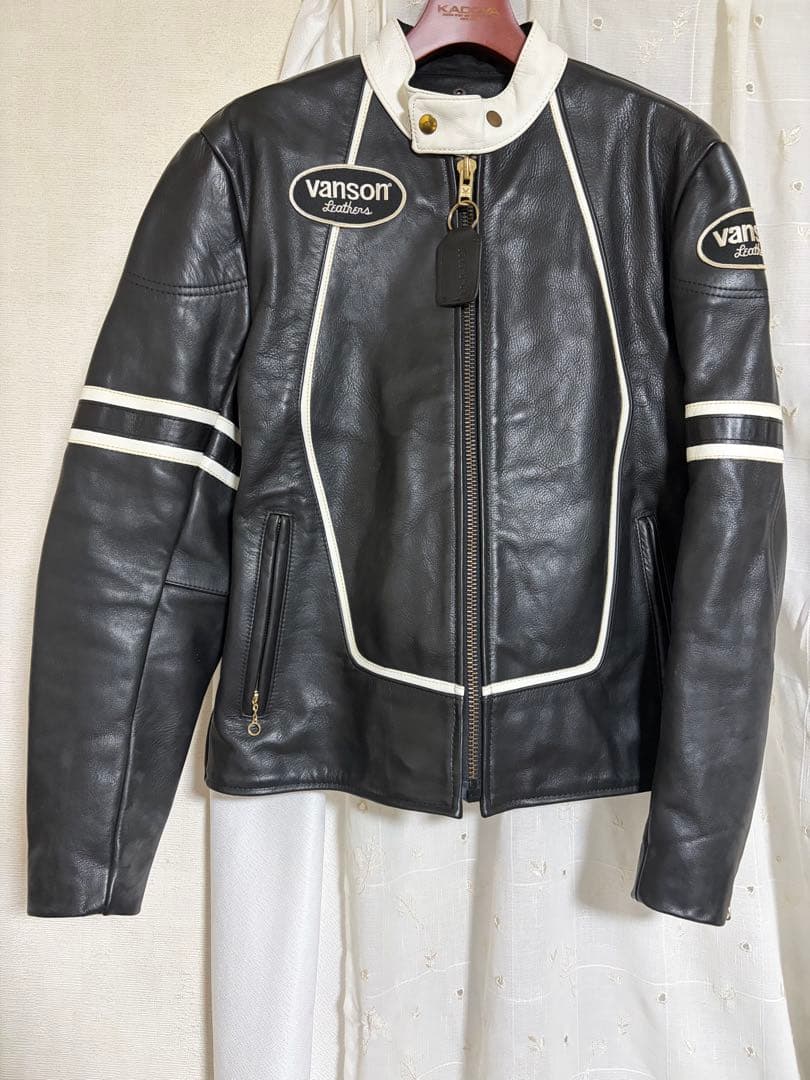 VANSON RJV 42 ブラック レザー シングルライダースジャケット - メルカリ