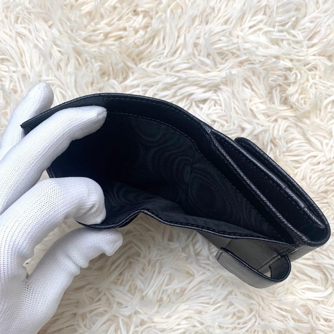 極美 付属完備✨プラダ 三つ折り財布 サフィアーノレザー 金ロゴ