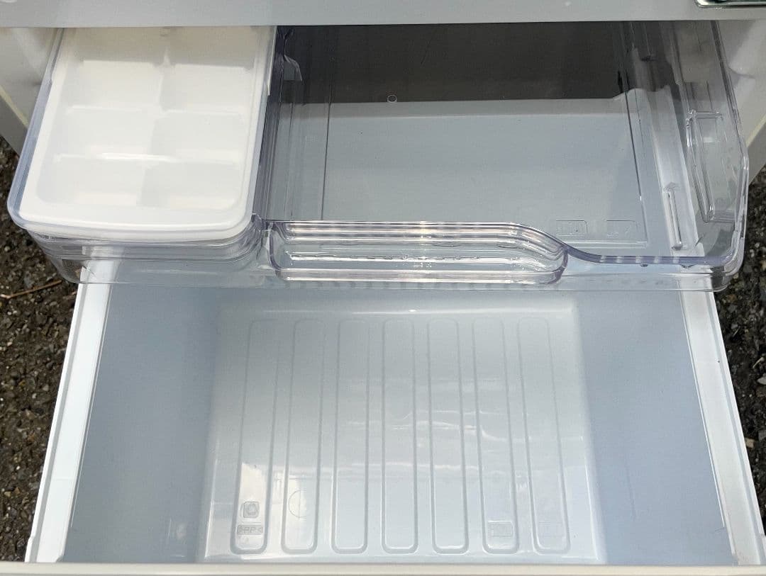 三菱冷凍冷蔵庫　146L省エネ　静音設計LED照明 自動霜取り機能付2018年製