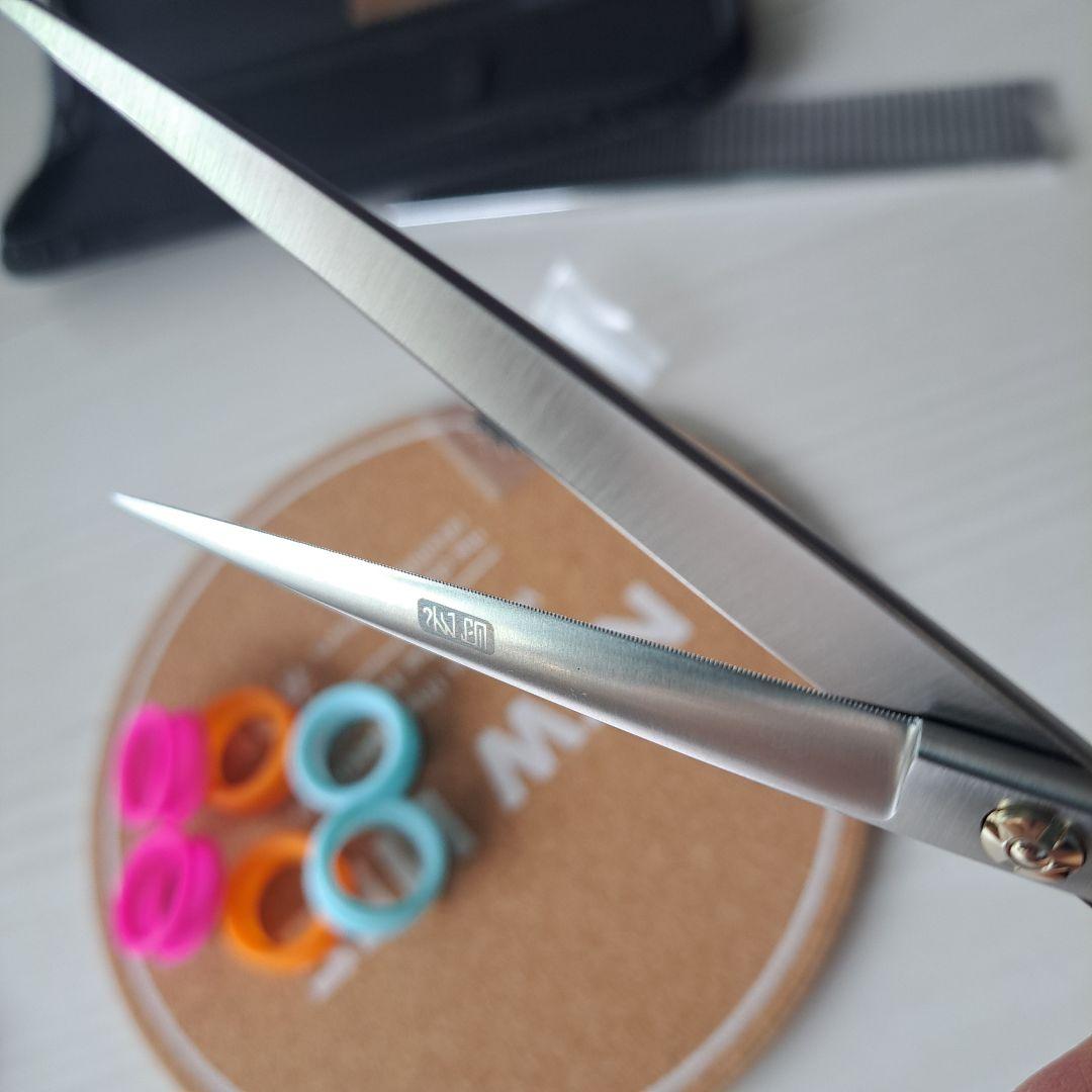 新品☆フェニーチェ ストレートシザー☆ギザ刄☆トリミングばさみ☆7