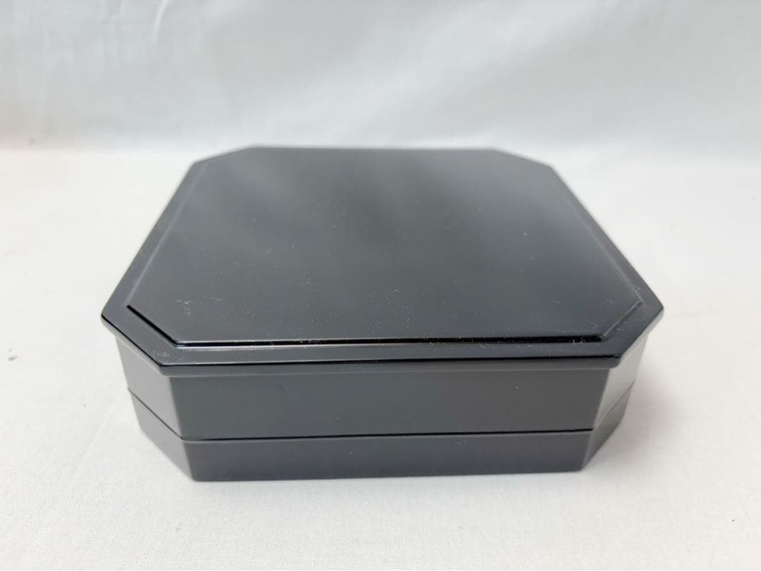 ほぼ未使用 懐石道具 木製黒真塗 5段縁高重 茶懐石 利休好写 お正月 紙箱