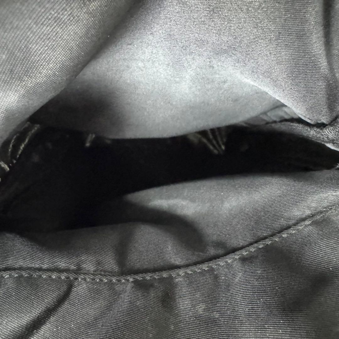 プラダ メッセンジャーバッグ ダブルポケット 黒 三角ロゴ BT1738