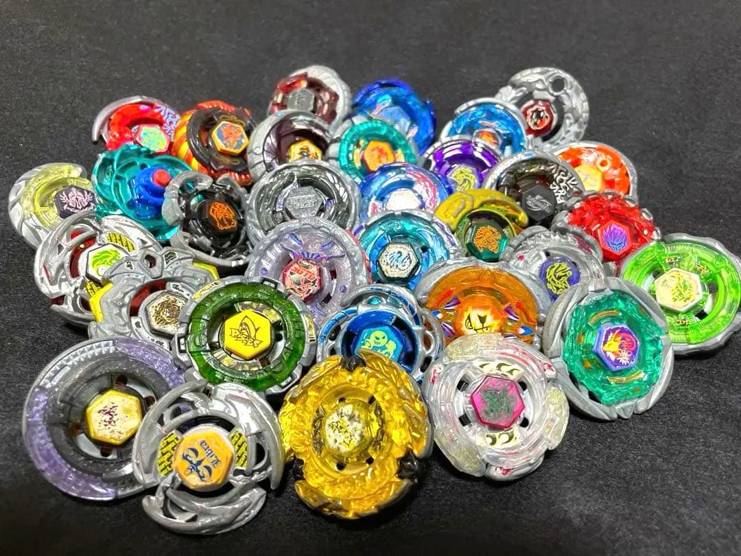 ベイブレードまとめ売り【メタルファイト】中古ジャンクBEYBRADE レア希少