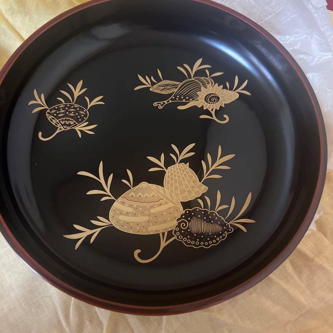 未使用品　中村宗悦　溜塗千筋　海松貝蒔絵　金次　食籠　供箱　共布
